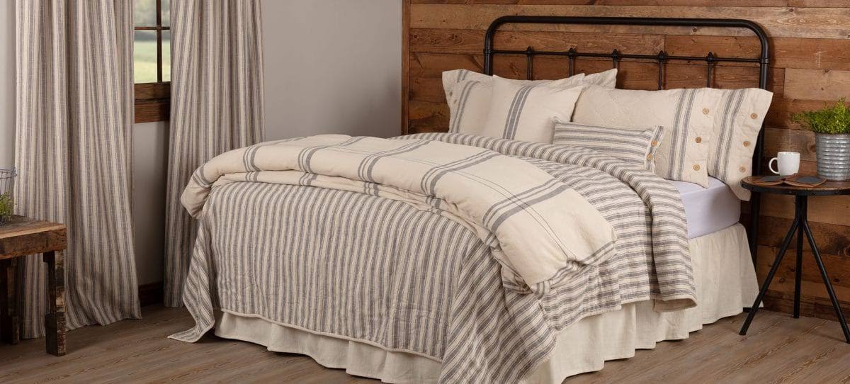 King Gray Ticking Stripe Quilt F969310