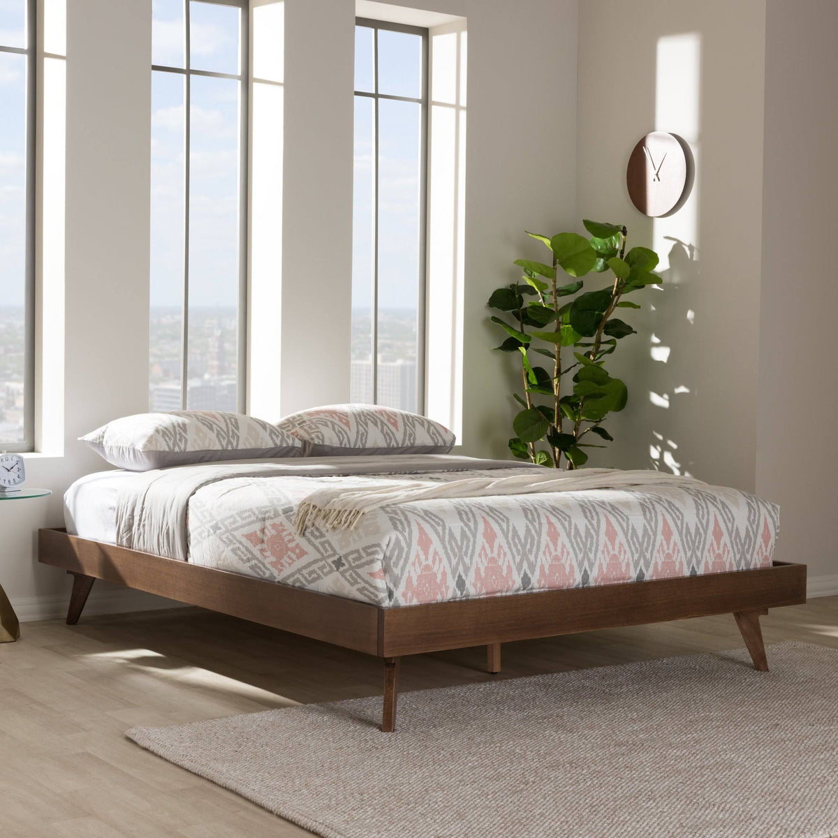 Solid Wood Bed Frame Full / Walnut Brown Y3582