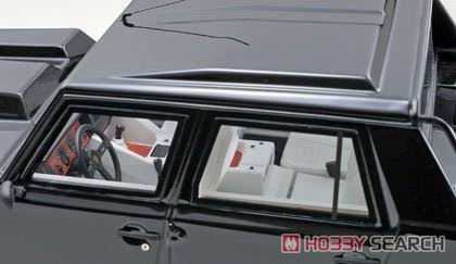 Black 1/18 Model Car J4870
