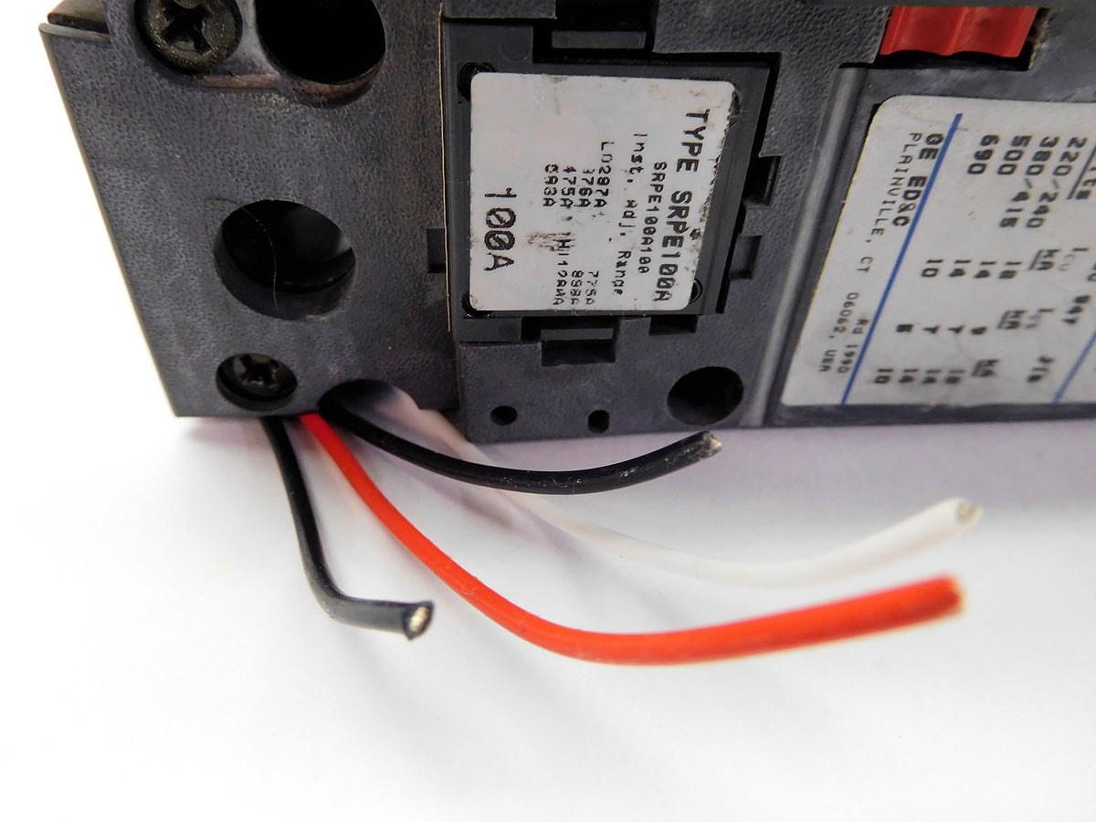 100A Circuit Breaker Plug Q26196