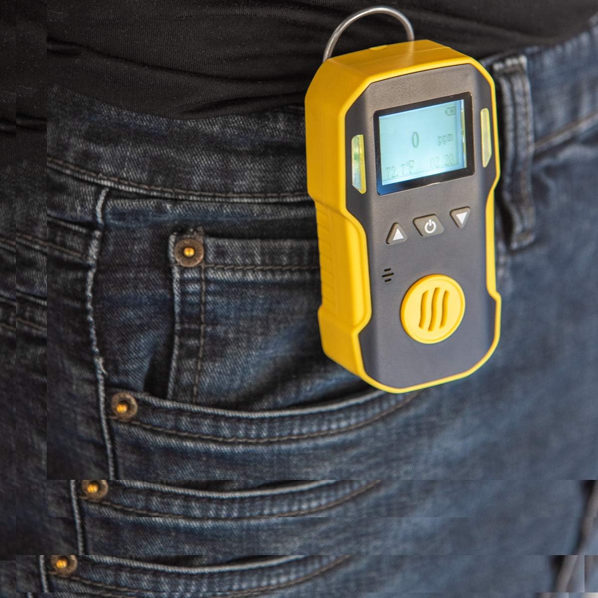 Ozone Detector with Sound, Light and Vibration Alarms Q502