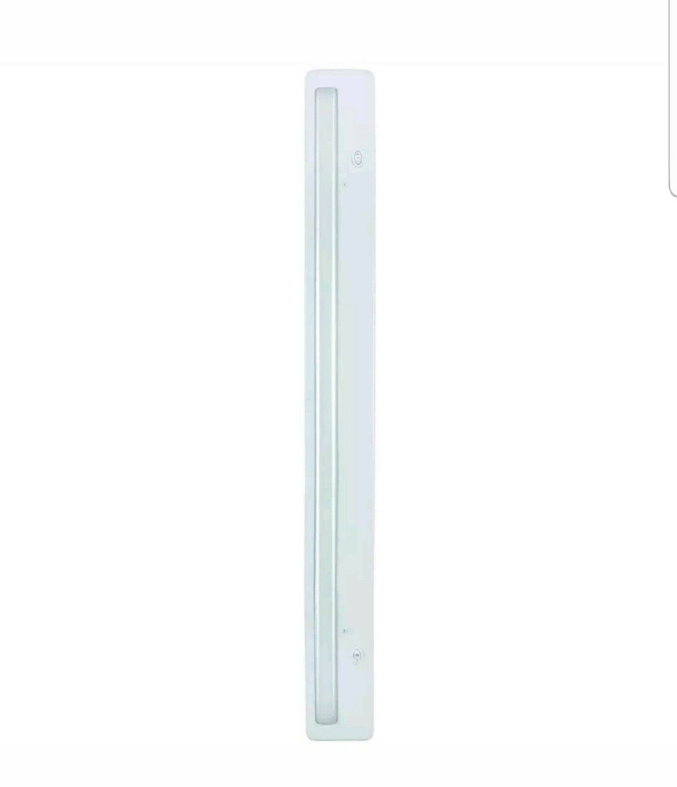 36 in. LED Under Cabinet Light S574