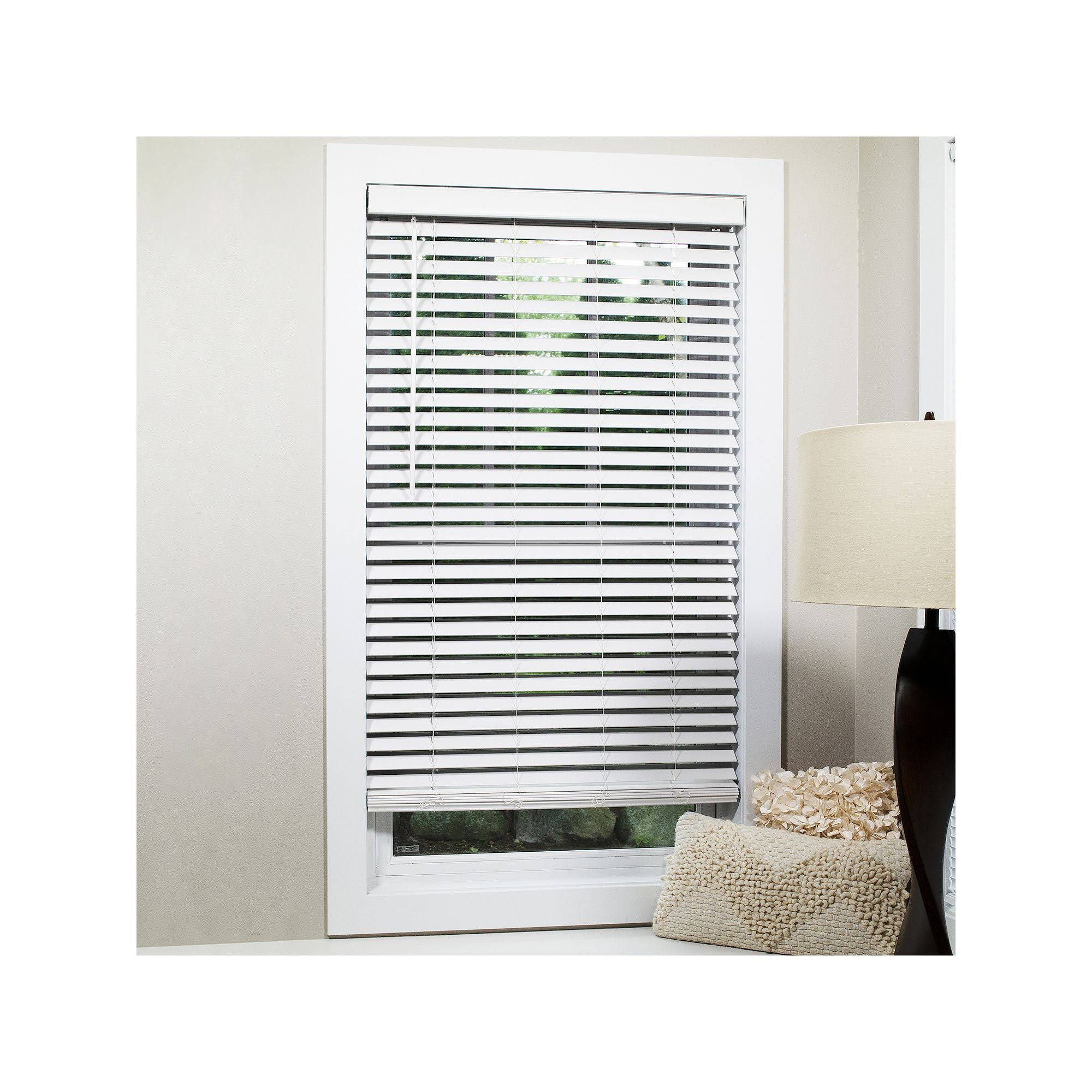 White 29.5x60 Cordless Blind F43335