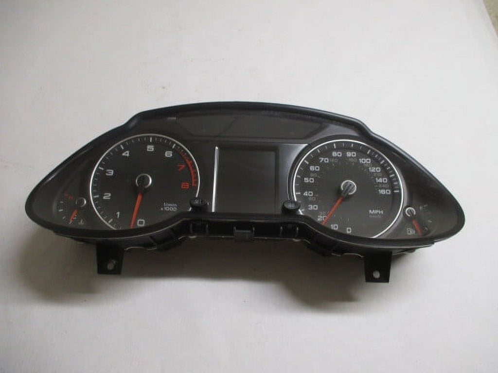 Pre-Owned Audi Q5 Speedometer Speedo Cluster MPH 104K OEM E971