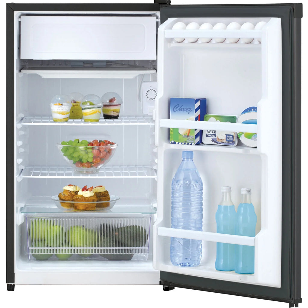 4.4-Cu. Ft. Compact Refrigerator, Black M240050