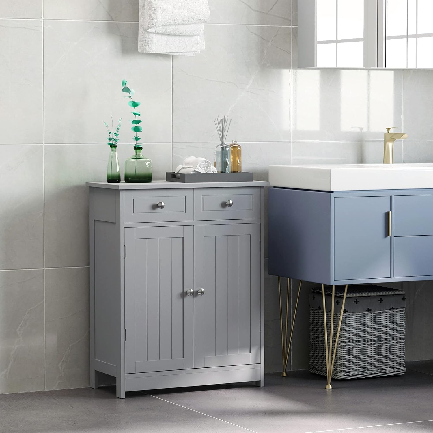 Grey Freestanding Bathroom Storage Cabinet with 2 Door, 2 Drawers, Adjustable Shelf Z31398