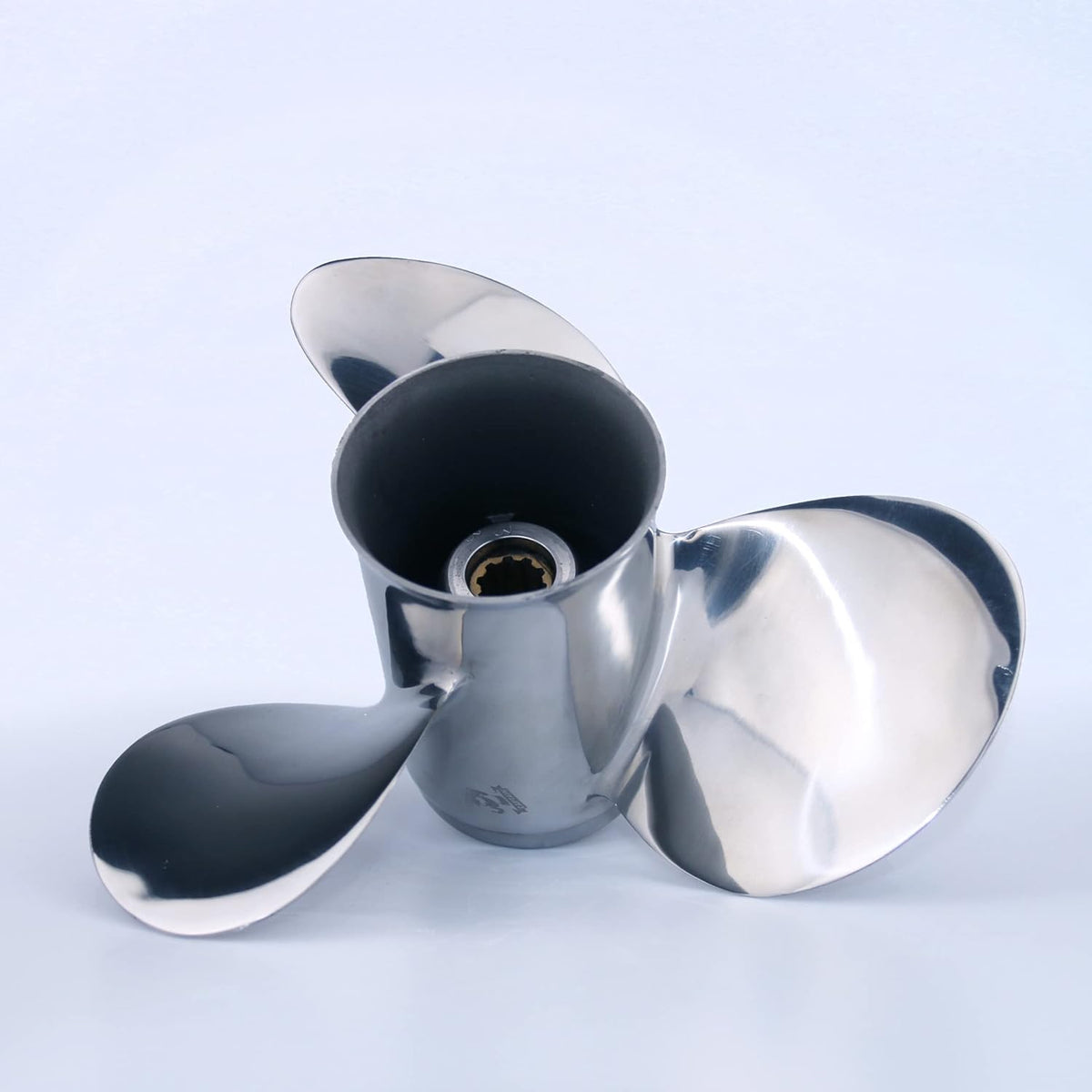 Stainless Steel Propeller for 25-30HP, 10 Spline Tooth, RH (9 7/8x10 1/2) Y946172