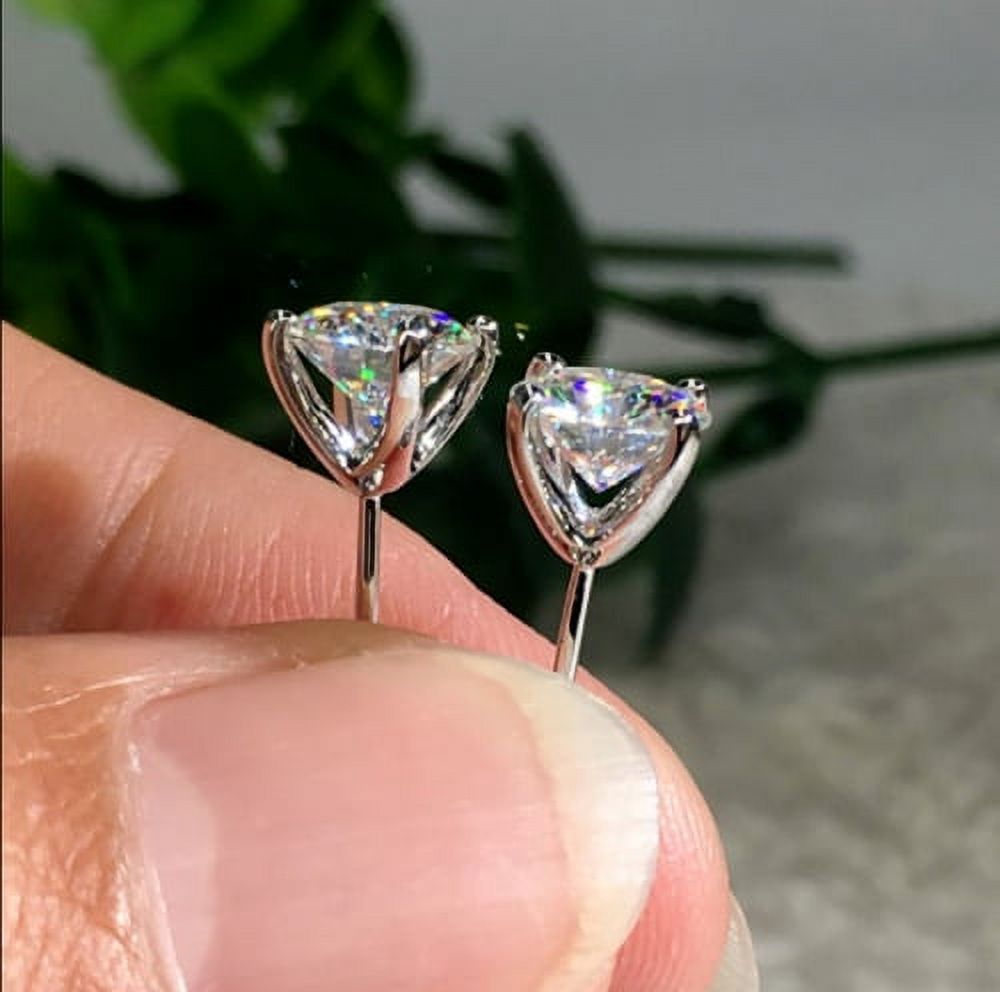 14k White Gold Solitaire Stud Earrings K419