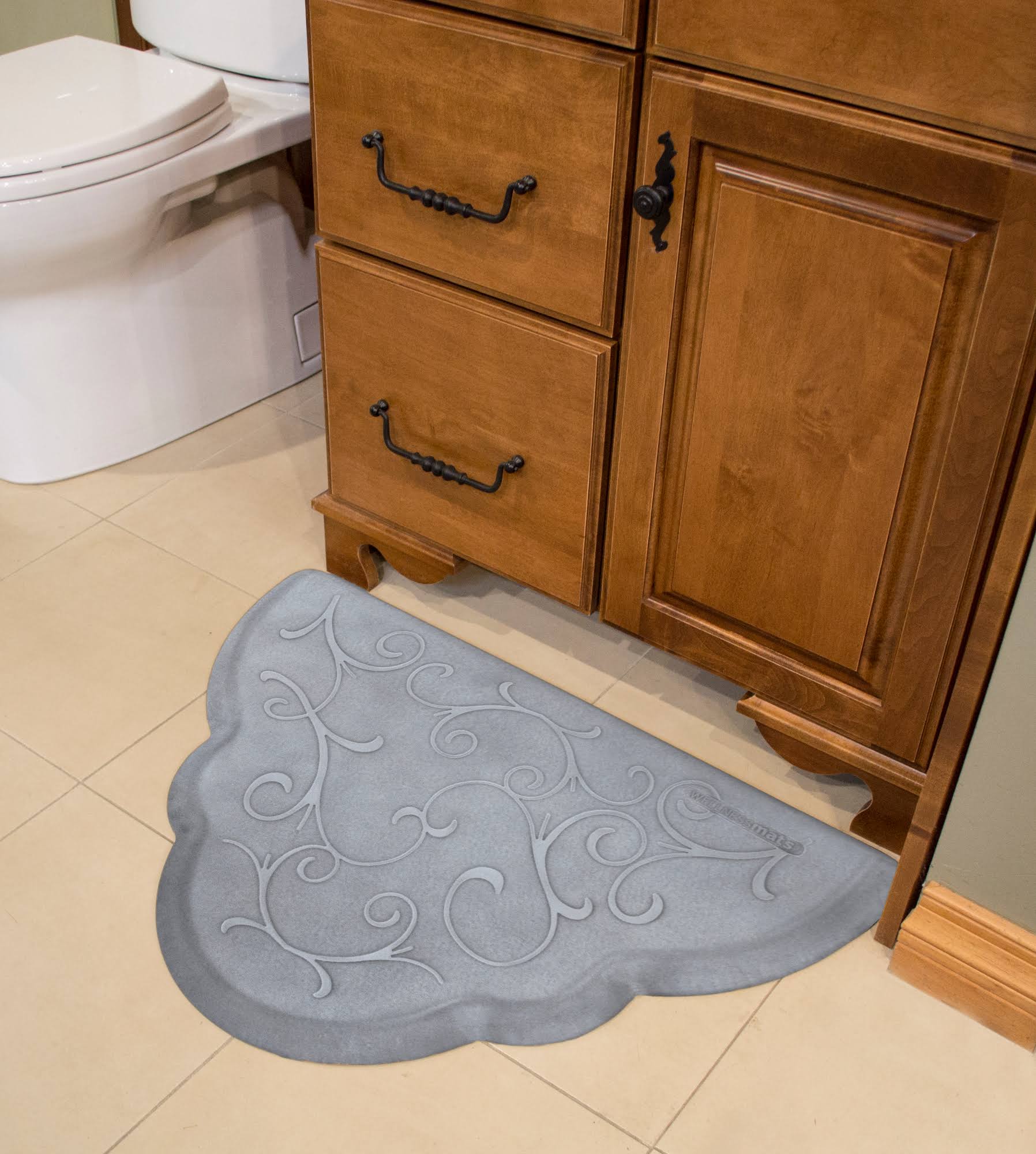 Scalloped-Bella Beach Glass Mat J503
