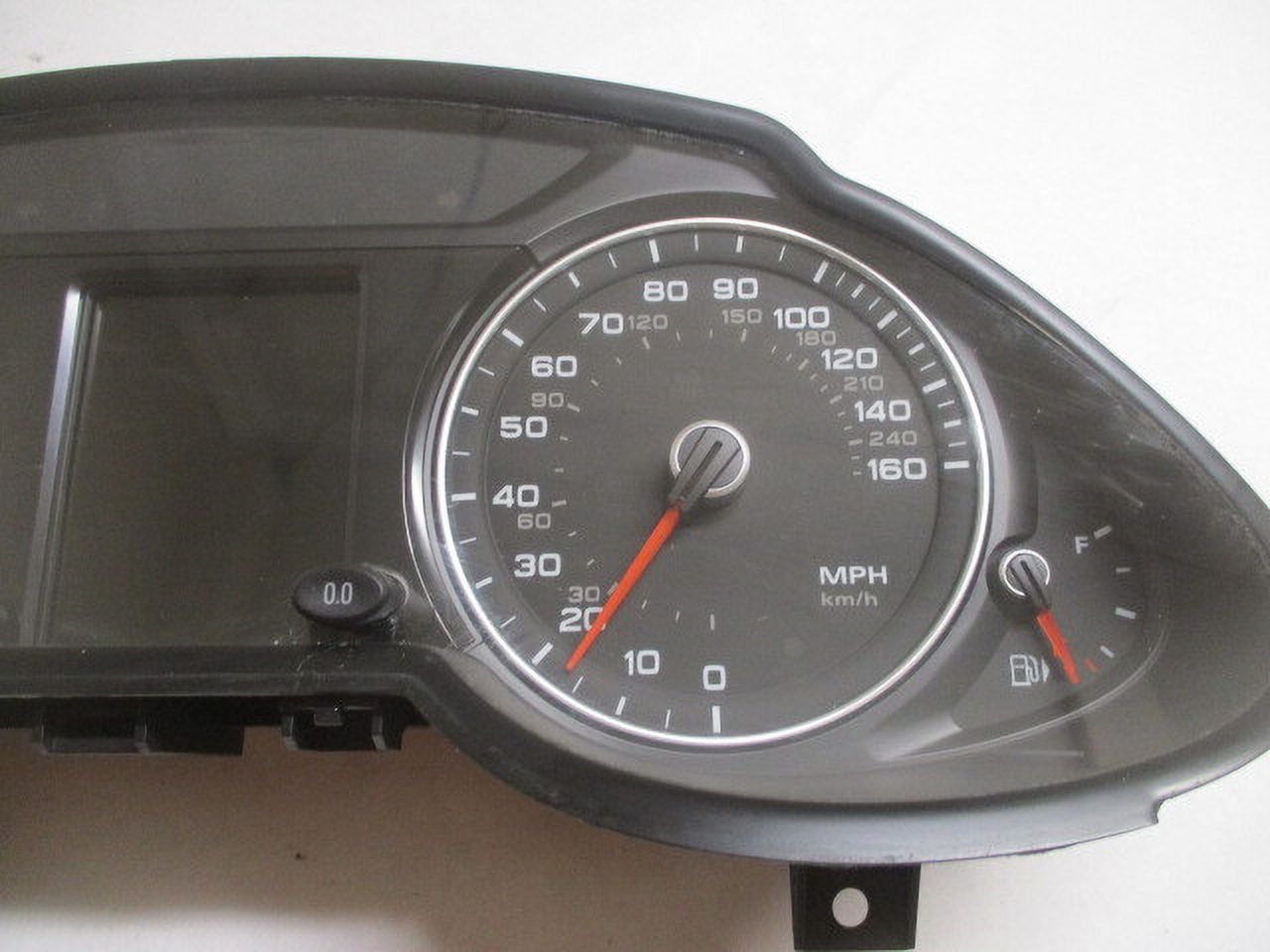 Pre-Owned Audi Q5 Speedometer Speedo Cluster MPH 104K OEM E971