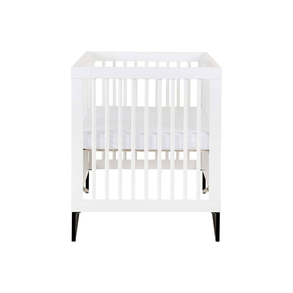 3-in-1 Convertible Crib White/Black G82438