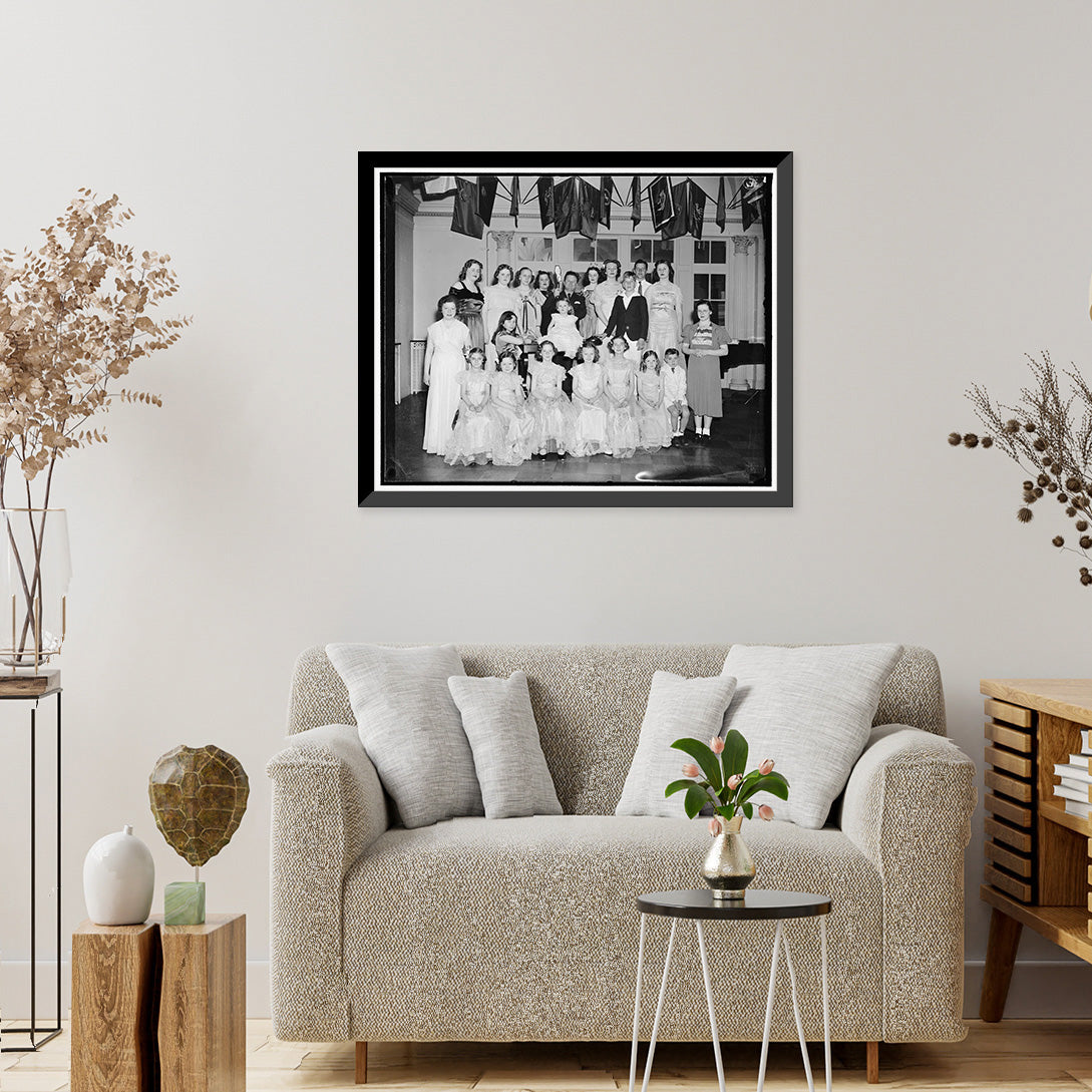 Framed Print, 17-7/8" x 21-7/8" G113
