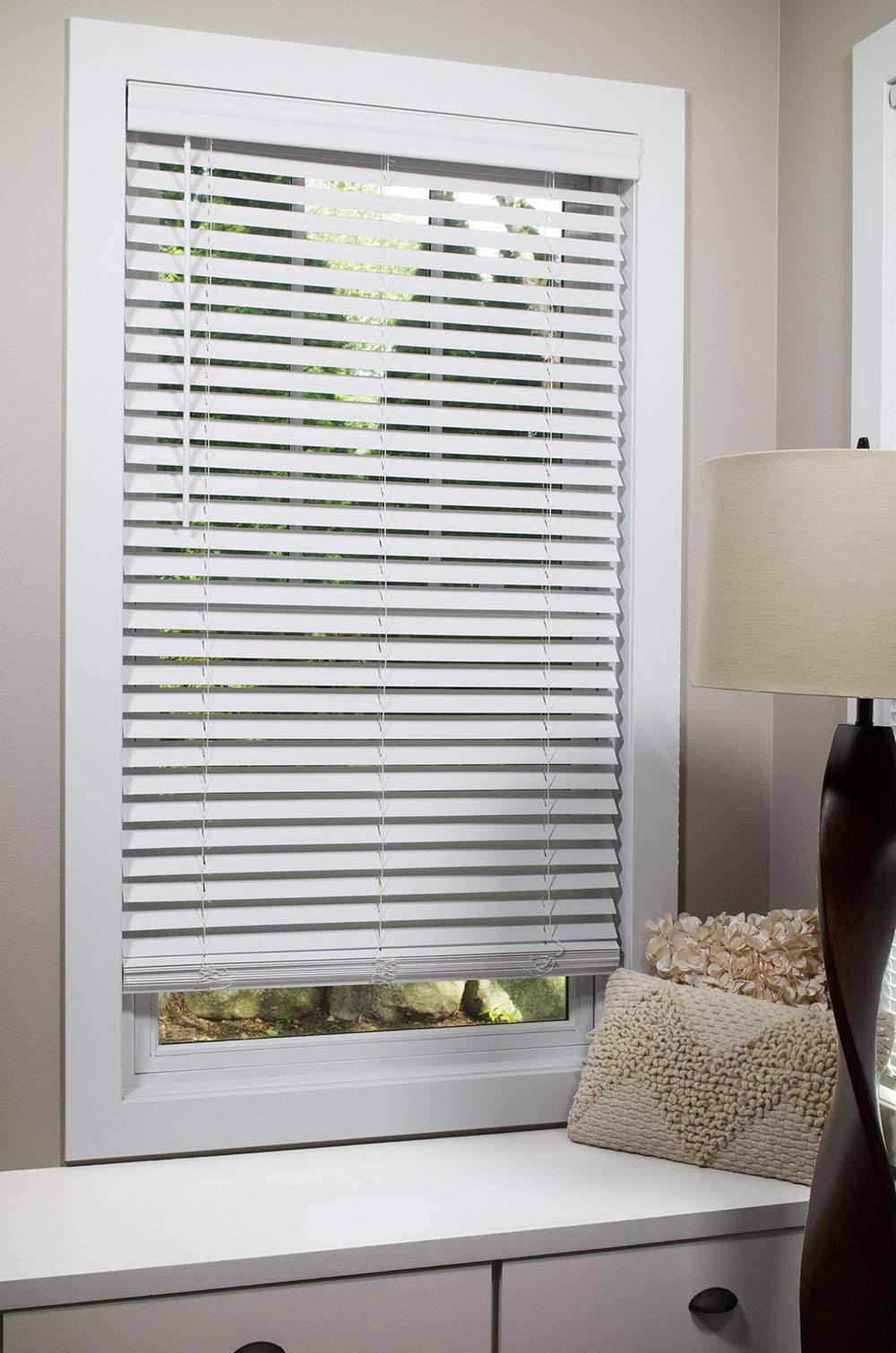 White 29.5x60 Cordless Blind F43335